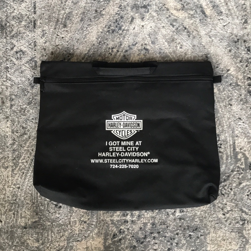 H- D laptop bag